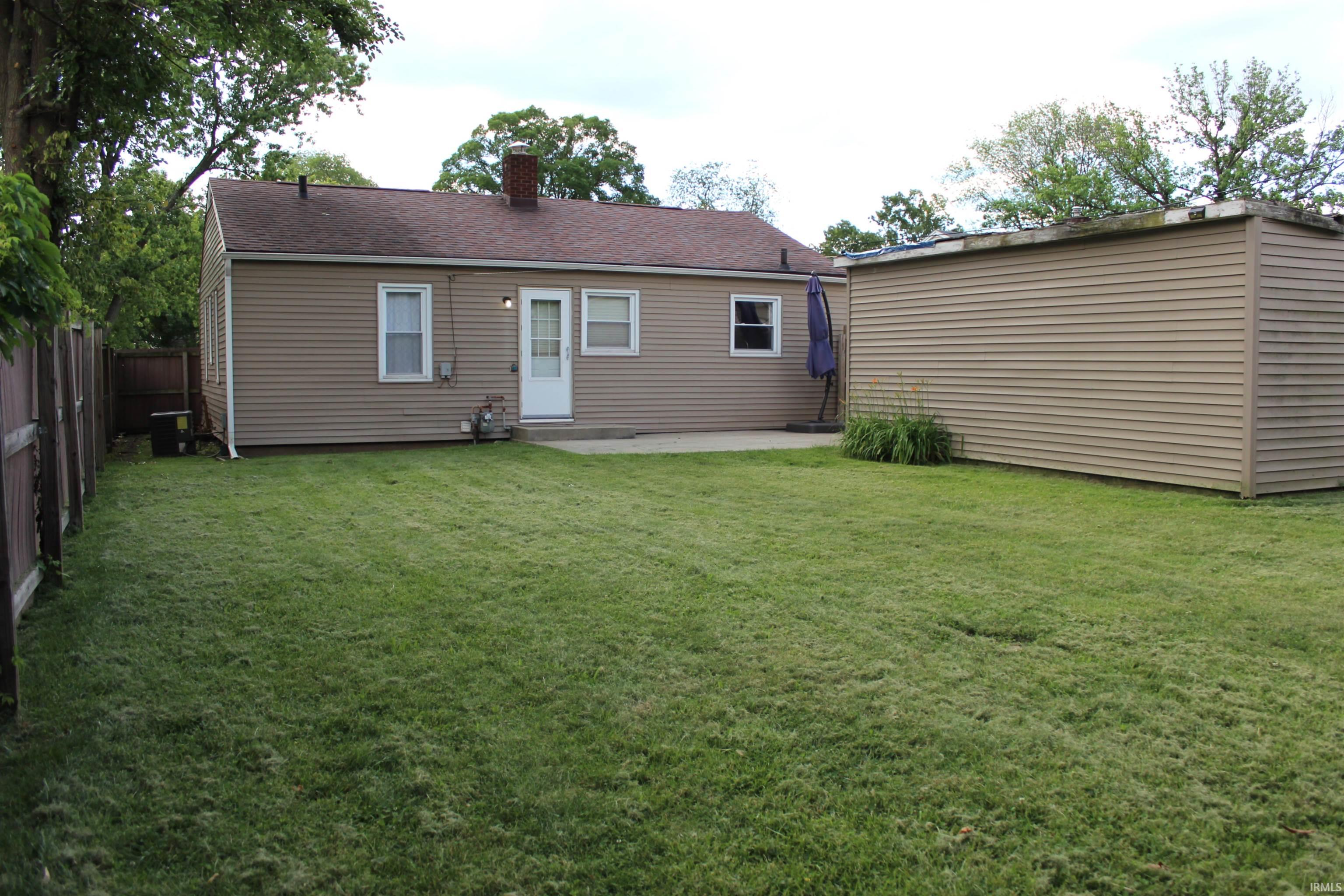 823 Northwood Drive South Bend IN 46617
