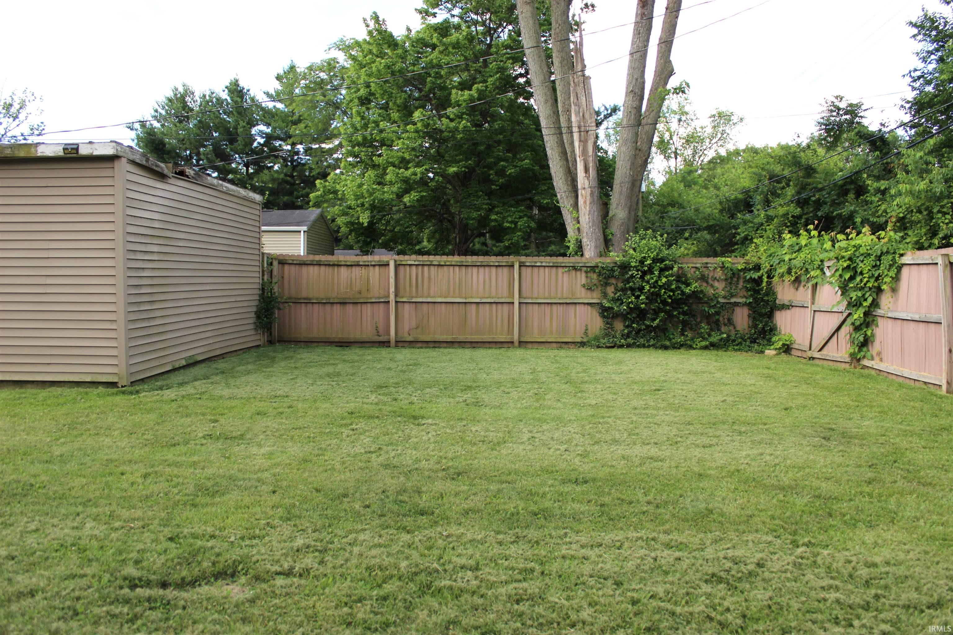 823 Northwood Drive South Bend IN 46617
