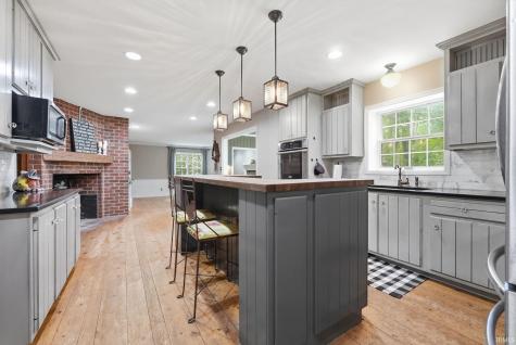 11025 Hickory Branch Court Fort Wayne IN 46845