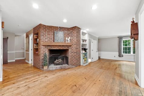 11025 Hickory Branch Court Fort Wayne IN 46845