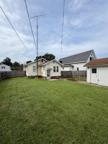 135 E Harrison Street Plymouth IN 46563