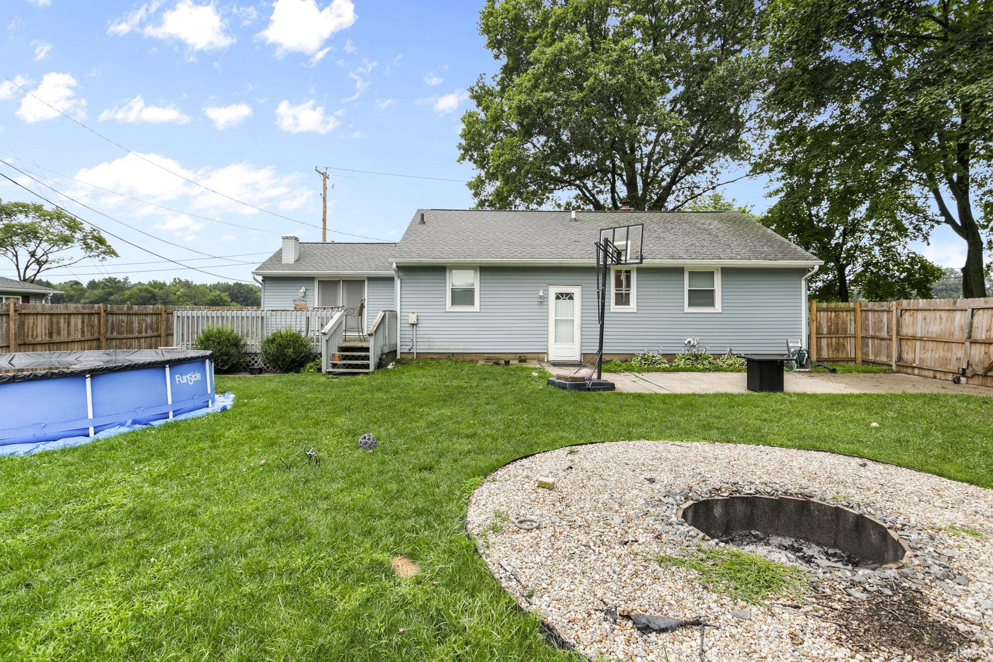19389 Kern Road South Bend IN 46614