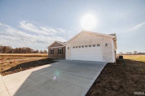 110 Pin Oak Road Spencer IN 47460