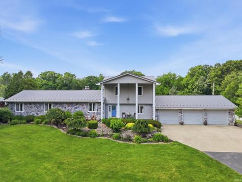 4178 E 1100 N Roanoke IN 46783