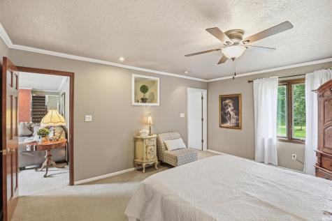 4178 E 1100 N Roanoke IN 46783