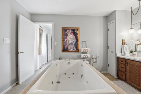4178 E 1100 N Roanoke IN 46783