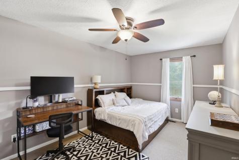 4178 E 1100 N Roanoke IN 46783