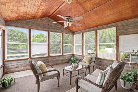 4178 E 1100 N Roanoke IN 46783