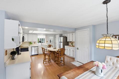4178 E 1100 N Roanoke IN 46783