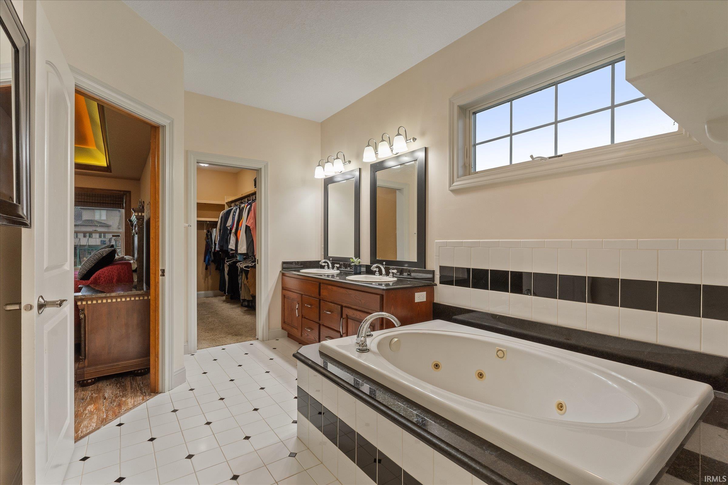 57907 Stone Creek Court Goshen IN 46528