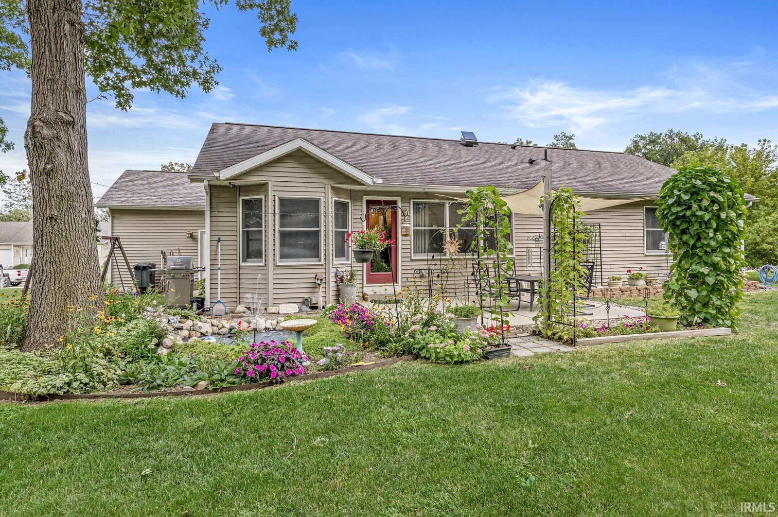 30336 Wynd Tree Boulevard Elkhart IN 46516