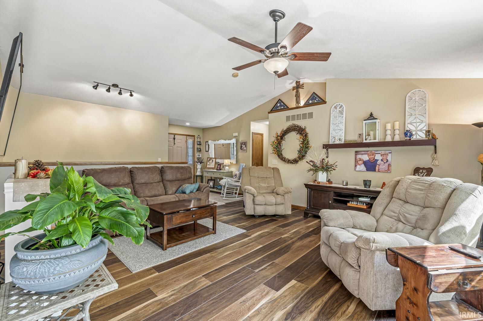 30336 Wynd Tree Boulevard Elkhart IN 46516