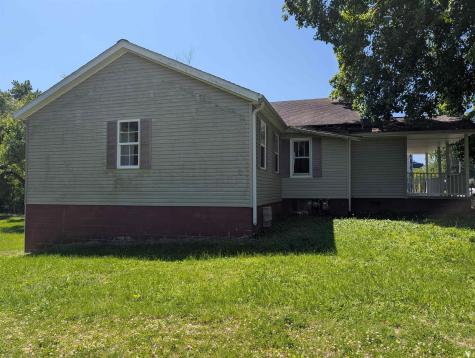 1744 Bedford Road Washington IN 47501