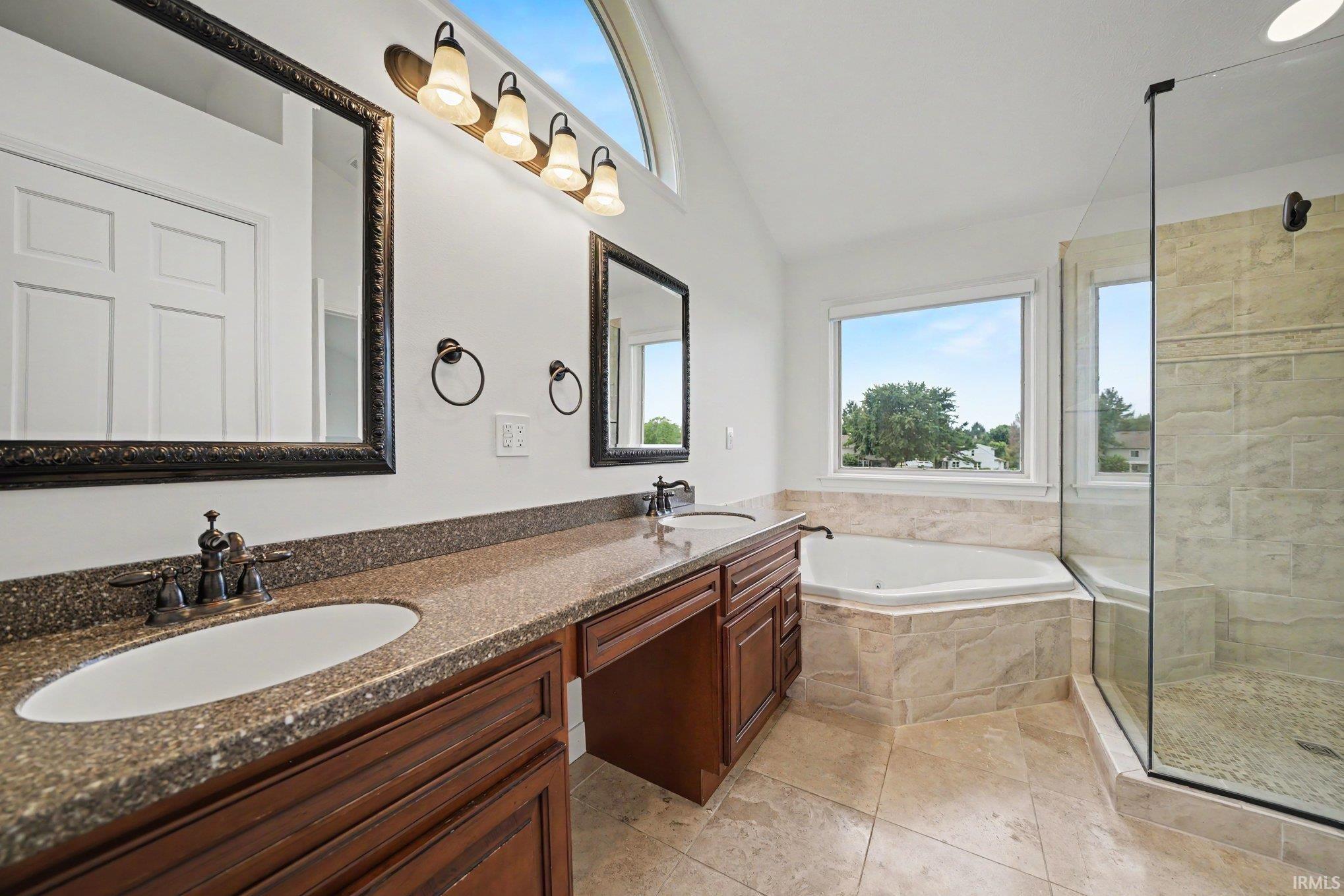 51754 S Saddle Ridge Lane Granger IN 46530