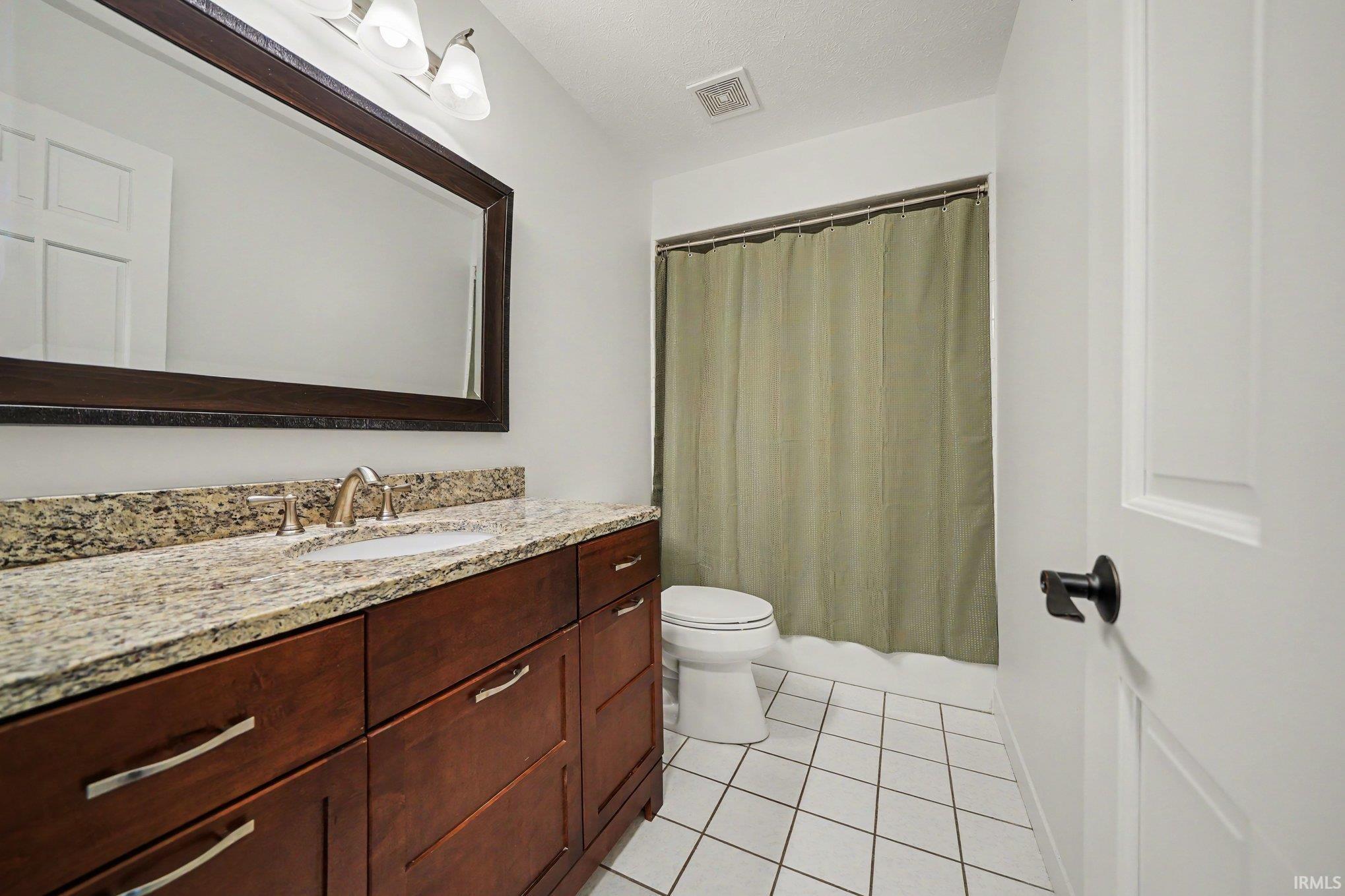 51754 S Saddle Ridge Lane Granger IN 46530