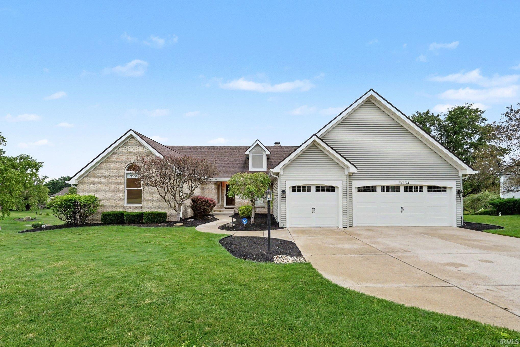 51754 S Saddle Ridge Lane Granger IN 46530