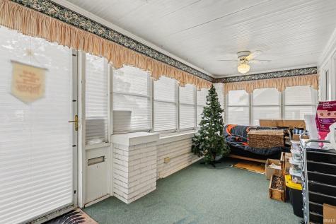 2412 Miami Street South Bend IN 46614