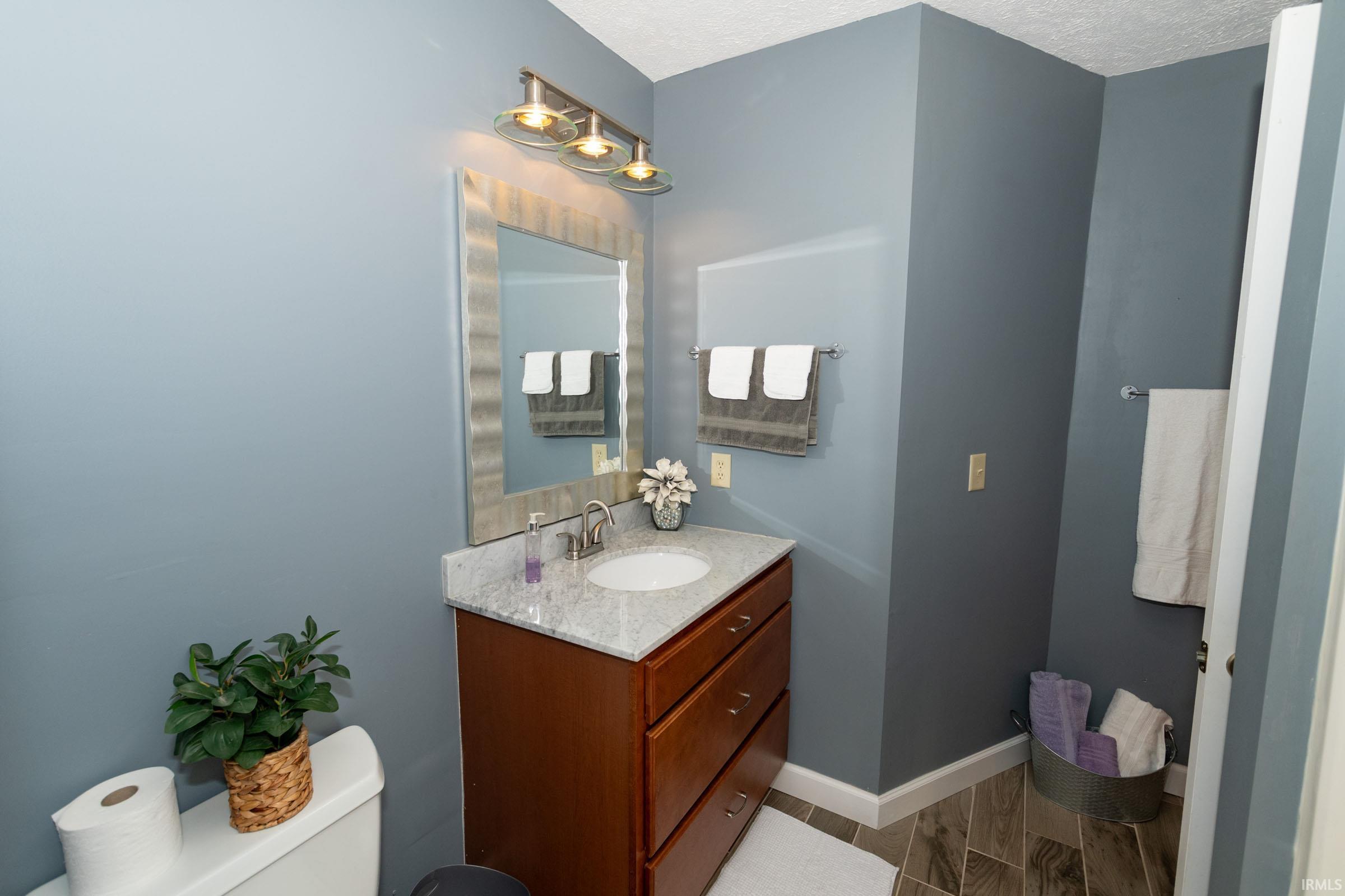 29342 River Shore Estates Elkhart IN 46516