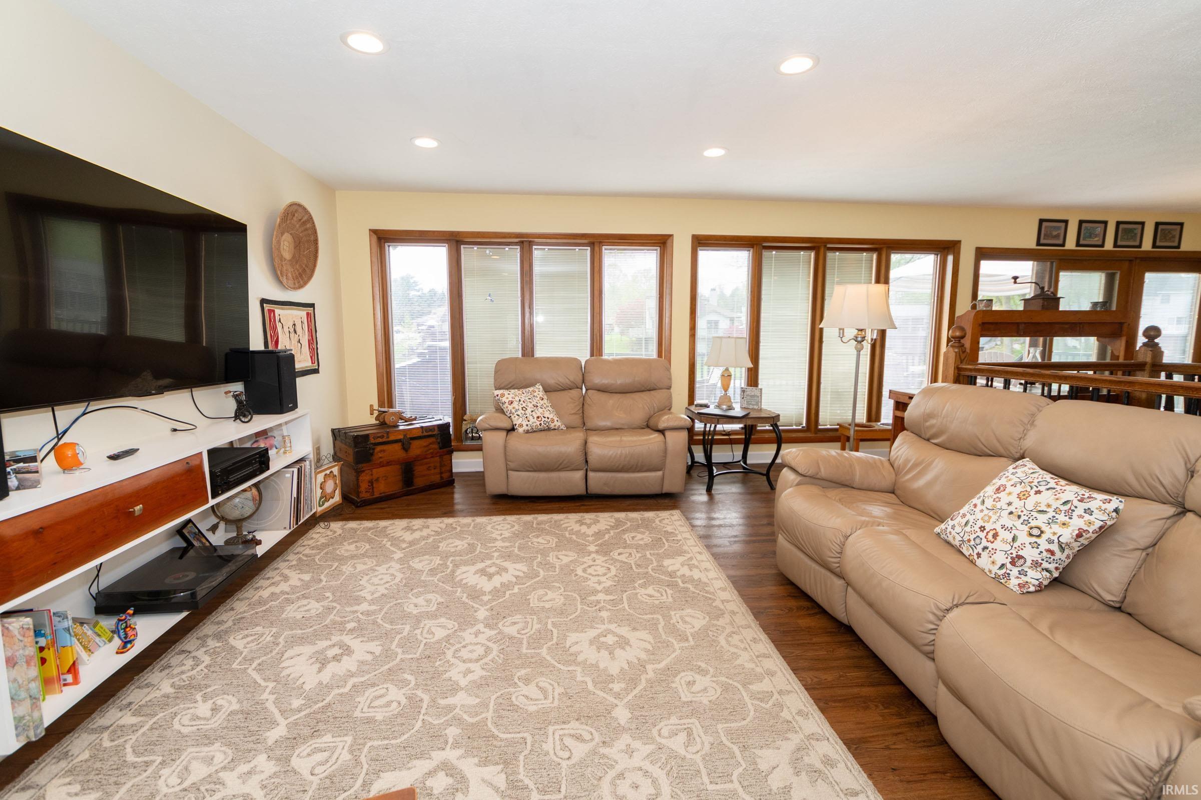 29342 River Shore Estates Elkhart IN 46516