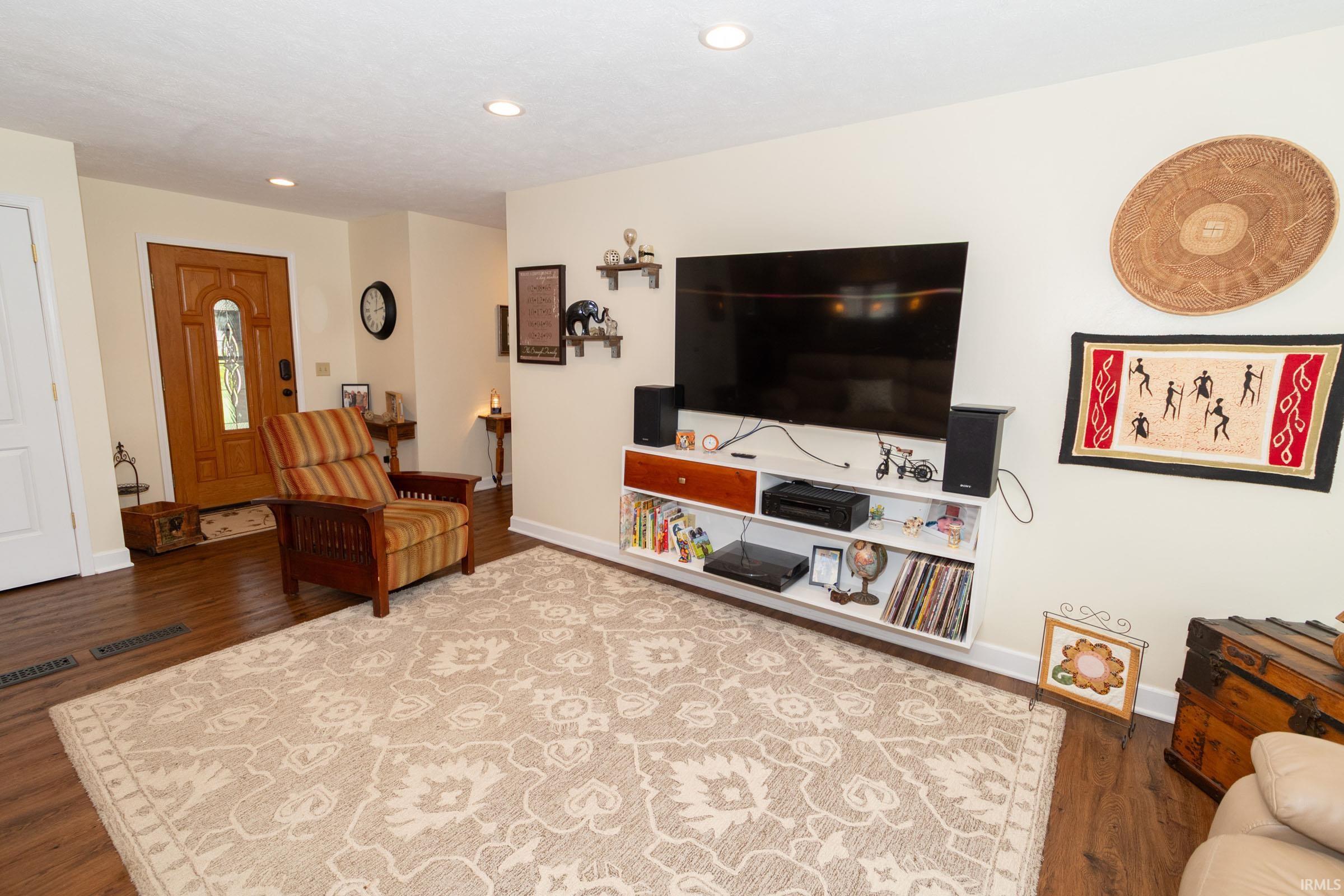 29342 River Shore Estates Elkhart IN 46516
