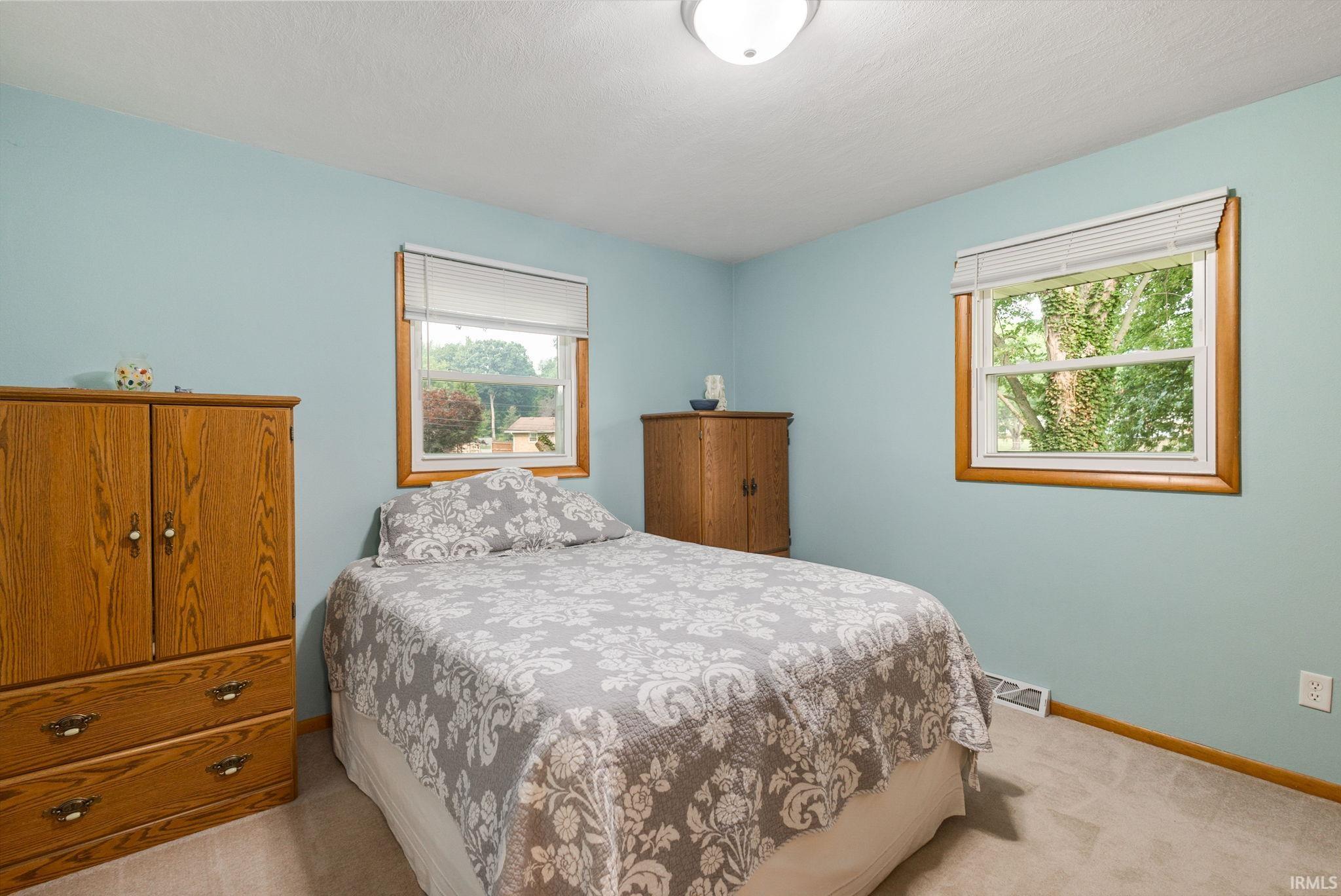 52233 Cheryl Drive Granger IN 46530