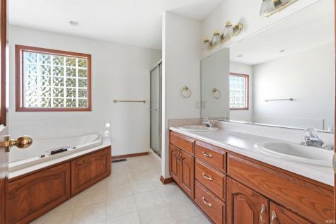 15224 S Harbourside Drive Fort Wayne IN 46814