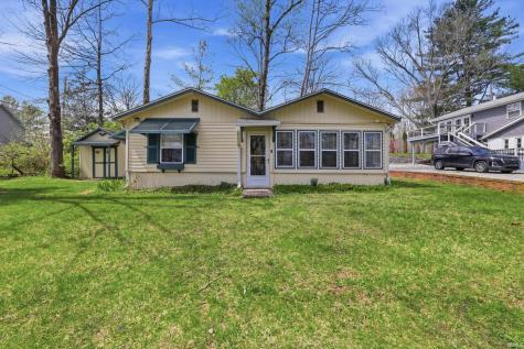 8110 N Lakewood Drive Unionville IN 47468