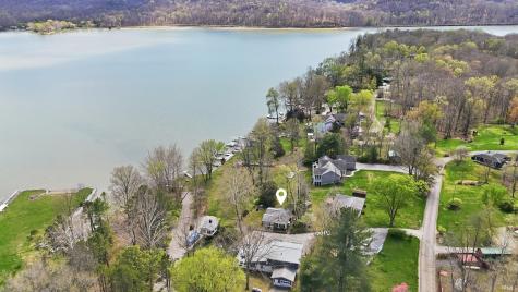 8110 N Lakewood Drive Unionville IN 47468