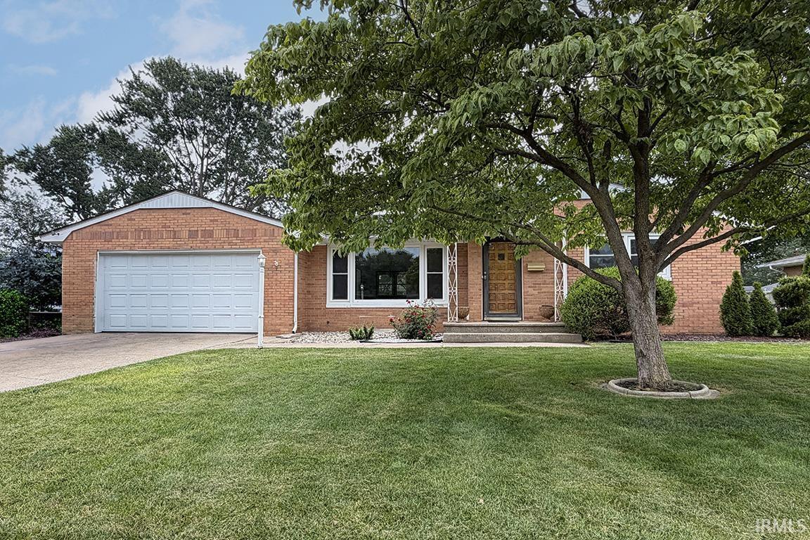 2521 Riverview Place Elkhart IN 46516