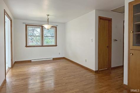 2521 Riverview Place Elkhart IN 46516