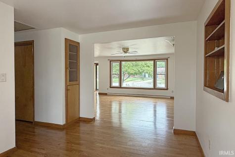 2521 Riverview Place Elkhart IN 46516
