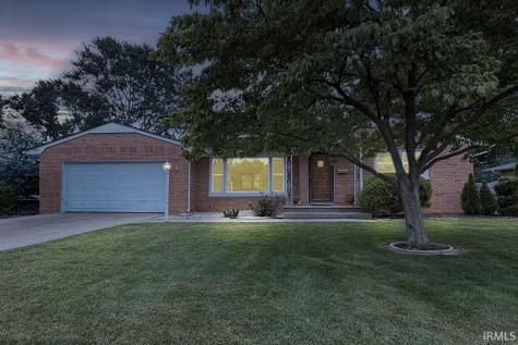 2521 Riverview Place Elkhart IN 46516