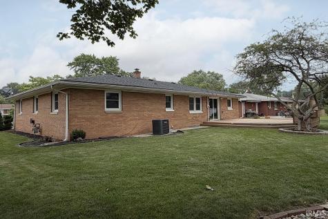 2521 Riverview Place Elkhart IN 46516