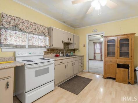 302 N Sims Street Swayzee IN 46986