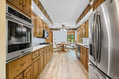 2391 N 550 W Delphi IN 46923