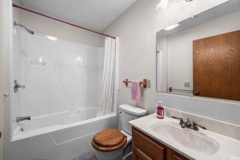 2391 N 550 W Delphi IN 46923