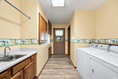 2391 N 550 W Delphi IN 46923