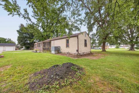 1201 W Warren Street Mitchell IN 47446