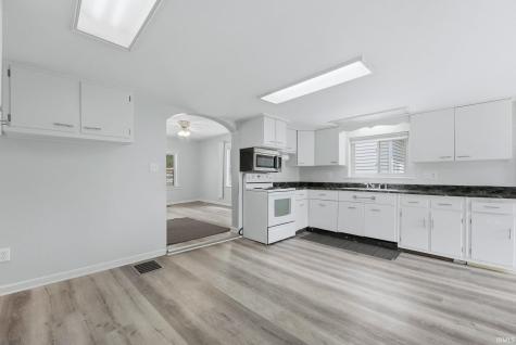 373 Posey Hill Street Roanoke IN 46783