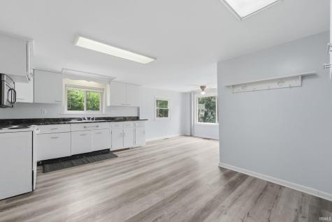 373 Posey Hill Street Roanoke IN 46783