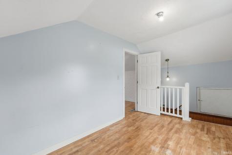 373 Posey Hill Street Roanoke IN 46783