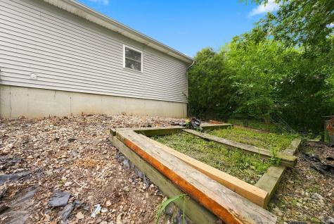 373 Posey Hill Street Roanoke IN 46783