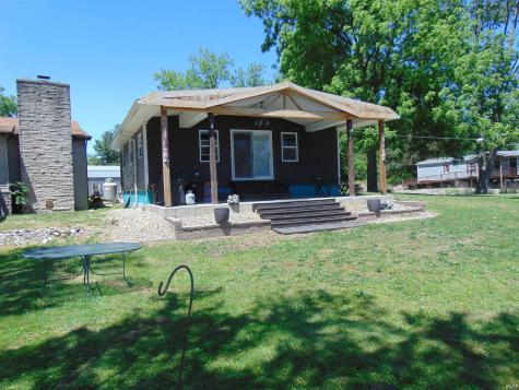 8983 N Shepards Park Avenue Monticello IN 47960