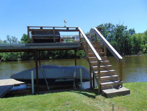 8983 N Shepards Park Avenue Monticello IN 47960
