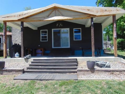 8983 N Shepards Park Avenue Monticello IN 47960