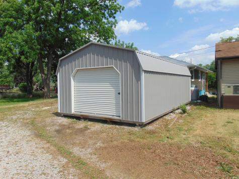 8983 N Shepards Park Avenue Monticello IN 47960