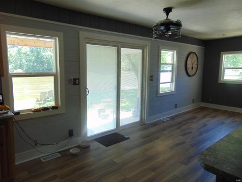 8983 N Shepards Park Avenue Monticello IN 47960