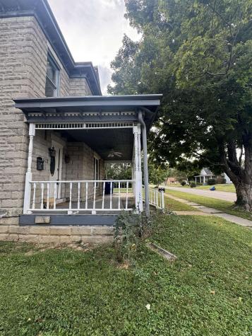 512 W Frank Street Mitchell IN 47446