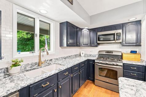 1108 Easton Trail Fort Wayne IN 46825