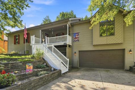 1108 Easton Trail Fort Wayne IN 46825